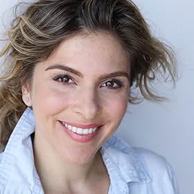 Alexa Kahn